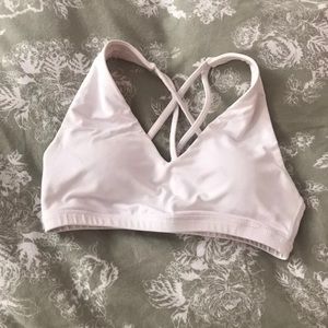 P’tula sports bra